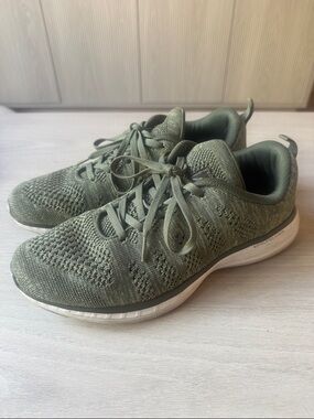 APL Techloom Pro - Women's Olive Green